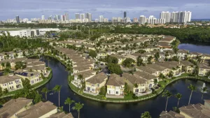 Aventura Lakes Homes